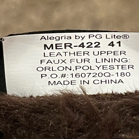 ALEGRIA Brown "Meri" Tooled
Leather Ankle Boots Sz 41 - Picture 6 of 7